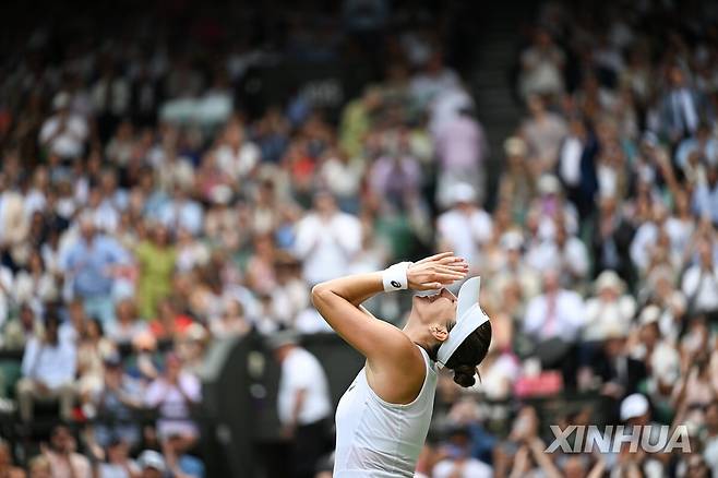 준결승행 확정하고 감격한 벤치치 [신화=연합뉴스]