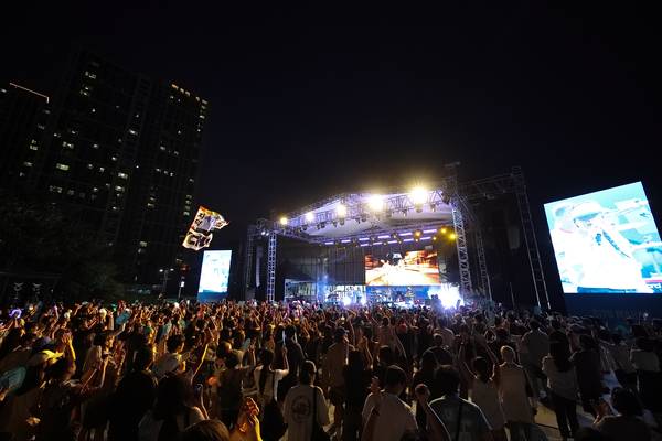 지난해 부평아트센터 일대에서 개최된 2024 뮤직 플로우 페스티벌 공연 모습. /부평구문화재단 제공