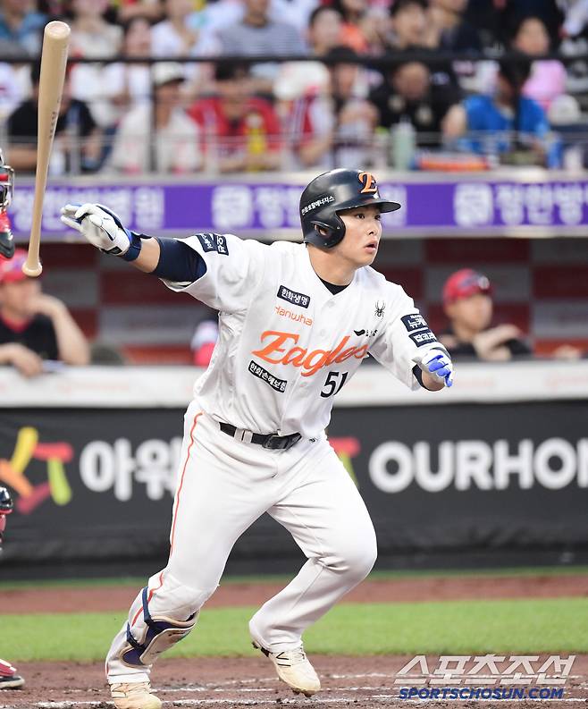 8일 대전 한화생명 볼파크에서 열린 한화와 KIA의 경기. 1회말 1타점 2루타를 날린 한화 문현빈. 대전=송정헌 기자songs@sportschosun.com/2025.07.08/