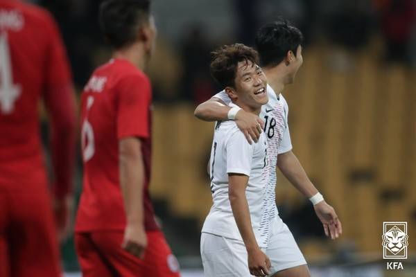 나상호(가운데, 남자 축구대표팀). 대한축구협회 제공