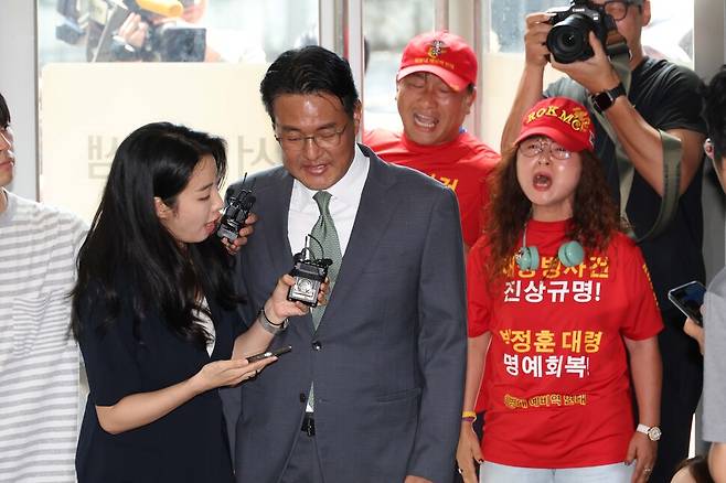 김태효 전 국가안보실1차장이 11일 호후 서울 서초구 채상병특검 사무실로 출석하고 있다. 정용일 선임기자 yongil@hani.co.kr