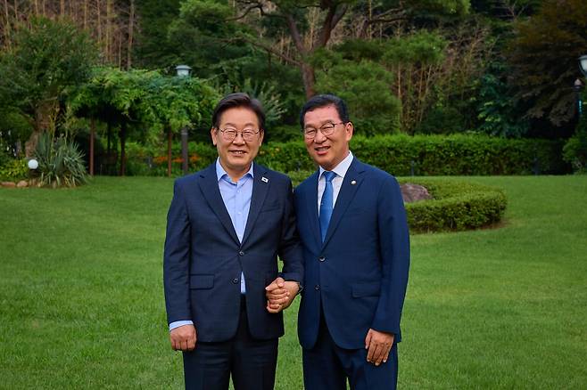 사진 출처: 신정훈 의원 SNS