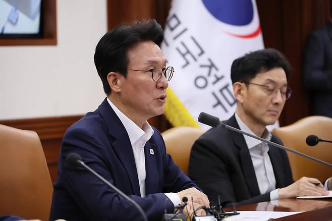 김민석 국무총리, 국정현안관계장관회의 주재 [사진 = 연합뉴스]