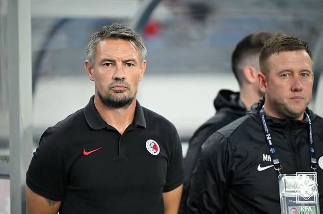 [서울=뉴시스] 애슐리 웨스트우드 홍콩 감독. (사진=대한축구협회 제공) *재판매 및 DB 금지