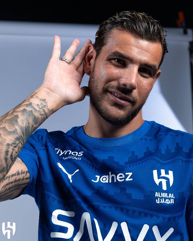 테오 에르난데스. 알힐랄 X