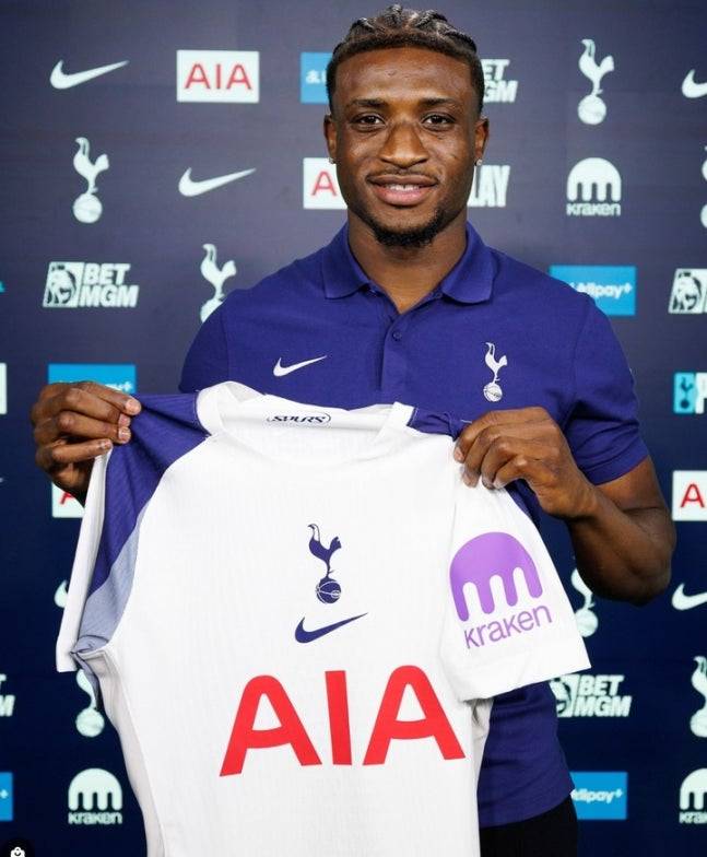 ▲ 쿠두스는 장기적으로 손흥민의 색채를 줄여나가는 토트넘의 미래로 통한다. 손흥민과 성격적으로 정반대다. 손흥민은 선수 생활 내내 태업 이야기가 들린 적이 없다. 그러나 쿠두스는 원하는 곳만 나타나면 선수단 분위기를 흐리는 성향이 엿보인다. 토트넘 입장에서는 큰 돈을 들여 영입하는 만큼 프랭크 감독이 쿠두스를 다잡아야 할 필요가 있다. ⓒ 토트넘 홋스퍼