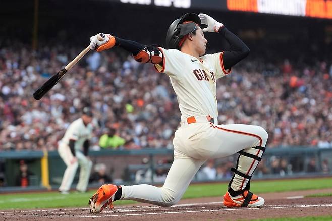 미국 샌프란시스코 지역 매체 NBC스포츠 베이 에어리어가 샌프란시스코 자이언츠 외야수 이정후의 부진 장기화에 대해 우려를 나타냈다. 슬럼프가 끝났다는 기대감이 지나치게 낙관적인 판단이었다고 전하기도 했다. AP 연합뉴스