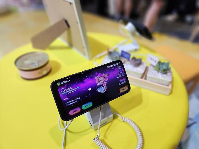 - 모바일에서의 모습&nbsp;