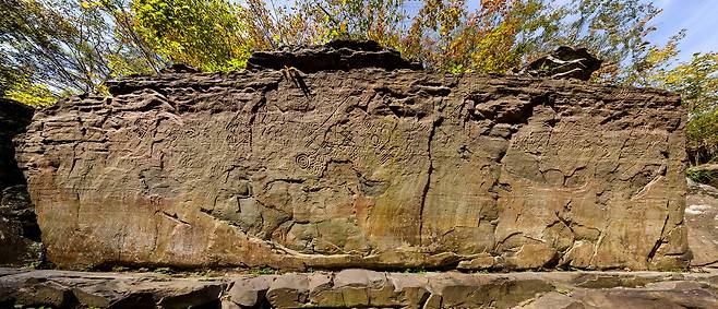 울주 천전리 명문과 암각화(국가유산청 제공)