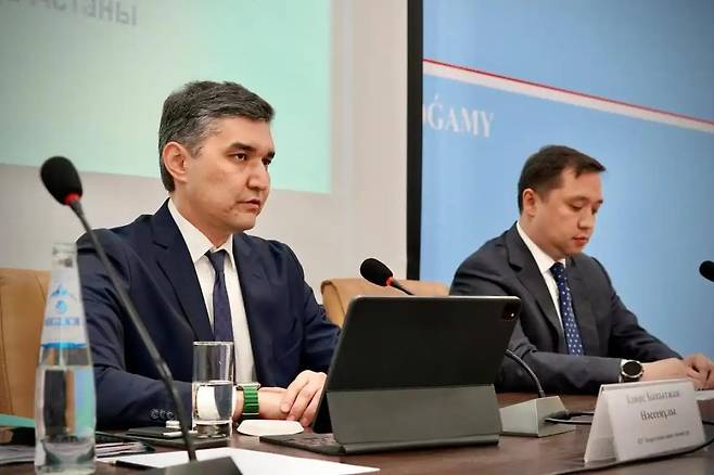 바키트쟌 일랴스 카자흐스탄 에너지 차관.