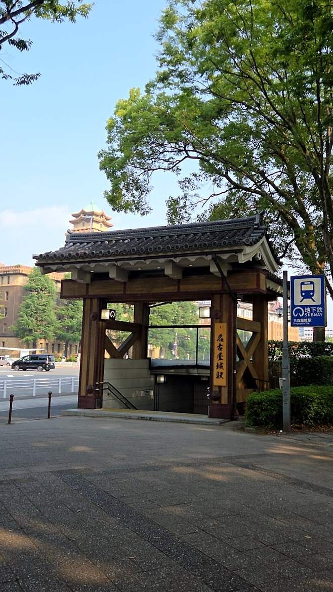 7fed8273b58568ff51ee80e44e81736e0b24d3646fc6ce2d815c191df20b56390f0653