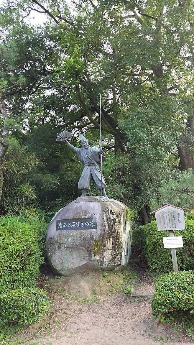 7fed8273b58568ff51ee80e74e857169fe1a51e8dd7bc992cfe67e78f9b01d4154c0eb