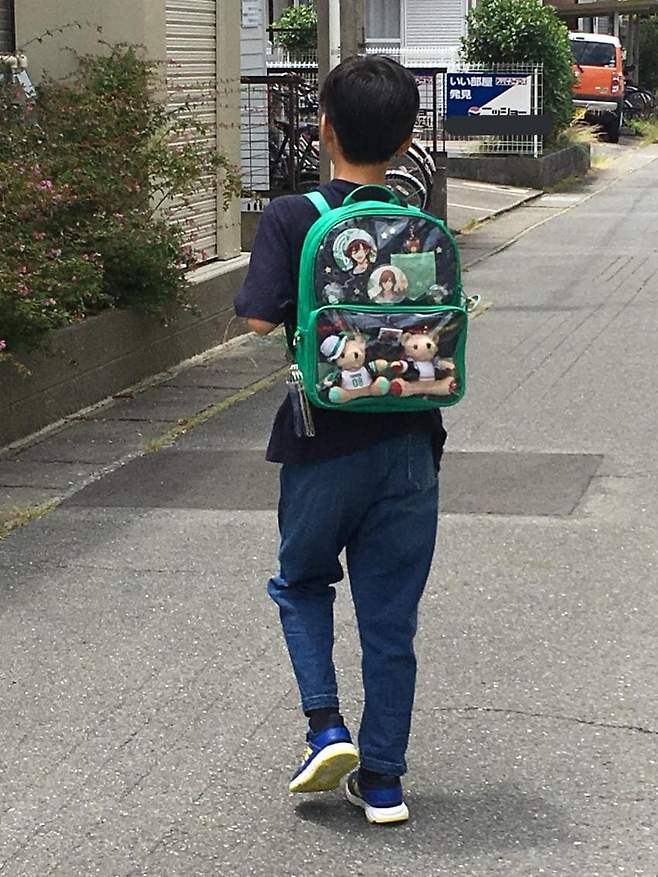 7ce4827eb6856ff436f1dca511f11a39a61b3d1f9d650b37f6