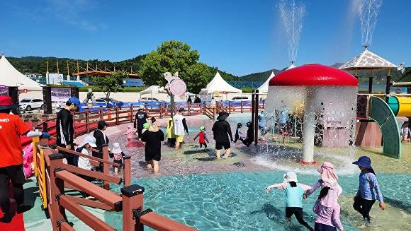 서산시 종합운동장 물놀이장 [사진=서산시]