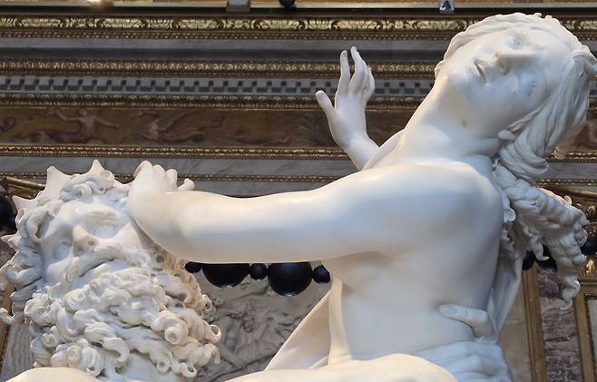 하데스와 페르세포네의 얼굴 확대. ⓒ최은진