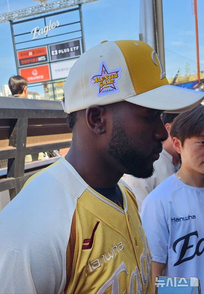 [대전=뉴시스] 박윤서 기자 = 프로야구 한화 이글스 에스테반 플로리얼. 2025.07.12.