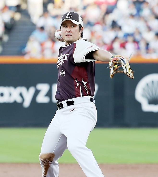 SSG 최정은 12일 대전 한화생명볼파크에서 열린 2025 올스타전에서 투수로 나서 0.1이닝 무실점으로 팬들의 눈길을 끌었다. 사진제공｜SSG 랜더스