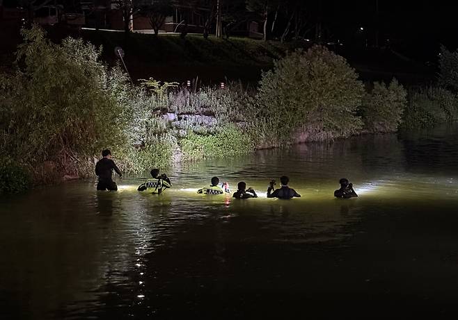 보은 하천 수색 현장 [보은소방서 제공. 재판매 및 DB 금지]