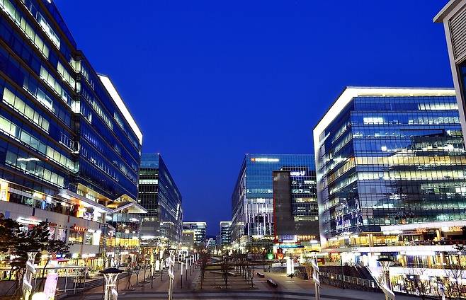 ▲ 판교 테크노밸리 야경. /사진제공=경기도경제과학진흥원