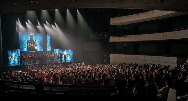 제19회 DIMF 개막작 테슬라 공연