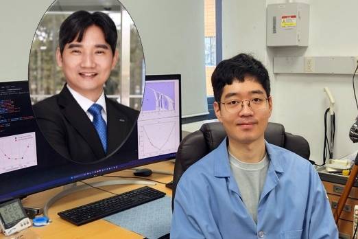 (왼쪽부터)KAIST 신소재공학과 홍승범 교수, 최영우 박사과정. KAIST