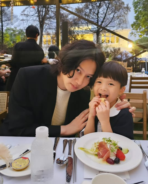 김희진 소셜미디어