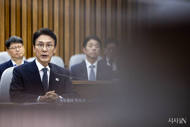 6월24일 김민석 국무총리 후보자가 서울 여의도 국회에서 열린 인사청문회에서 청문위원 질의에 답하고 있다. ⓒ시사IN 박미소