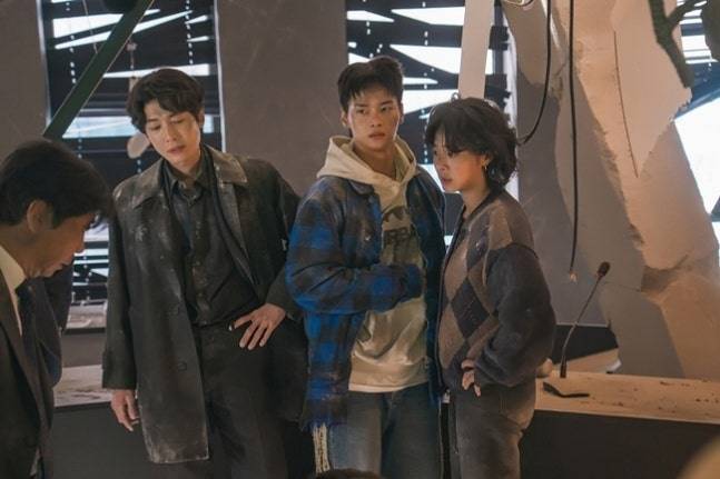 왼쪽부터 정경호, 차학연, 설인아 /사진=MBC '노무사 노무진'