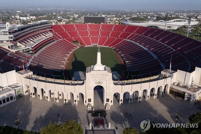 LA 올림픽 개회식이 열릴 로스앤젤레스 메모리얼 콜리세움. 연합뉴스