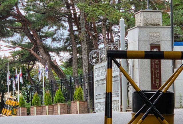 12·3 불법계엄 관련 사건을 수사하는 조은석 내란 특별검사팀이 경기 포천시 드론작전사령부를 14, 15일 압수수색하고 있다. 뉴시스