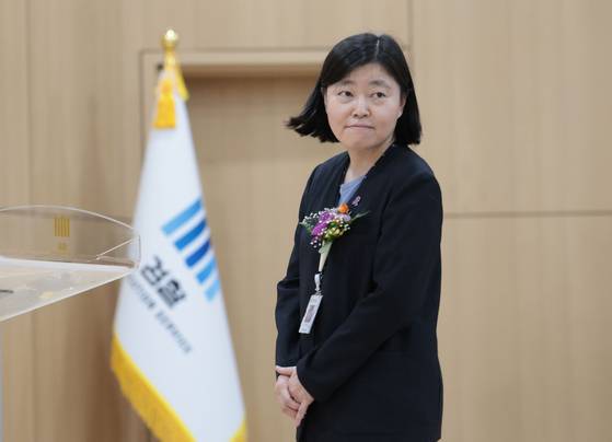 임은정 서울동부지검장이 지난 4일 서울 송파구 서울동부지방검찰청에서 열린 취임식에서 연단으로 향하고 있다. 연합뉴스