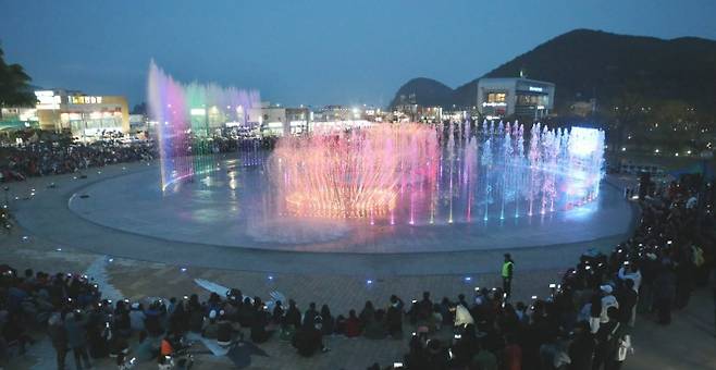 다대포 낙조분수쇼. 연합뉴스