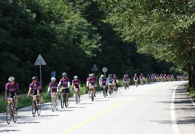 경륜경정총괄본부는 여름철 자전거 주행 안전 수칙을 전하며 무리한 자전거 타기 자제를 당부했다. 사진제공 | 국민체육진흥공단