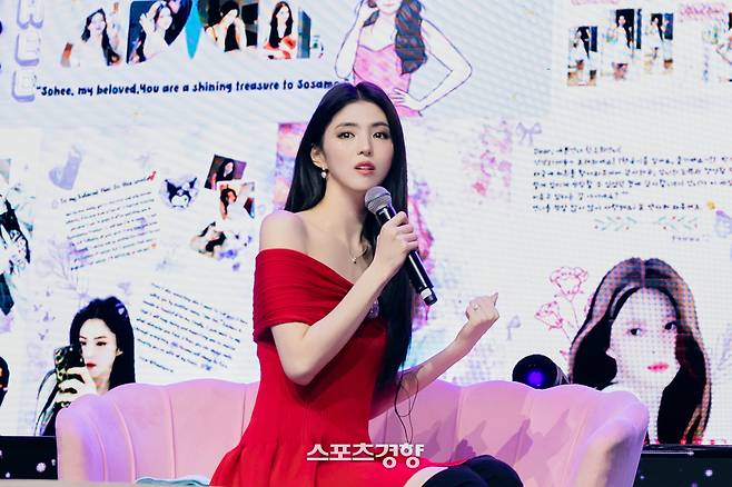 배우 한소희 팬미팅 모습. 부쉐론 제공
