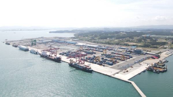 영일만항 배후단지 전경.