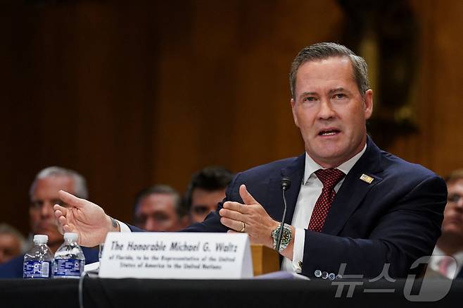 15일(현지시간) 마이크 왈츠 유엔 주재 미국 대사 지명자가 상원 외교위원회 인준청문회에 참석해 발언하고 있다. 2025.07.15 ⓒ 로이터=뉴스1 ⓒ News1 김지완 기자