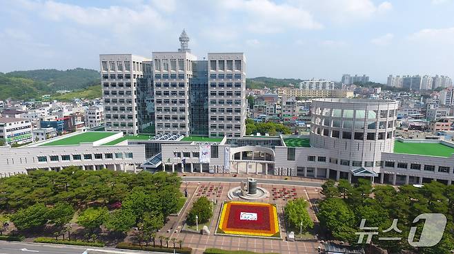 진주시청 전경(진주시 제공. 재판매 및 DB금지).