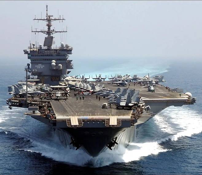 0a006d1e953f4e47b76cb2cd61292242~tplv-photomode-image-v1_q70.webp.ren.jpg 미국 해군의 퇴역한 전설의 원자력 항공모함, USS Enterprise(CVN-65)