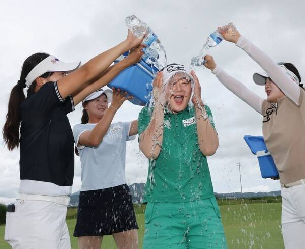 한국여자프로골프(KLPGA) 2부인 '2025 유니아일랜드 골프앤스파 리조트·세기P&C 드림투어 with SBS골프 10차전' 우승을 차지한 쌍둥이 자매 골퍼 김새로미 프로. 사진제공=KLPGA