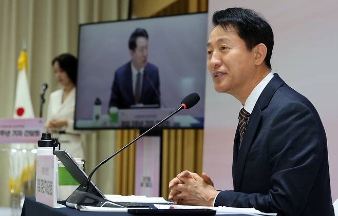 오세훈 서울시장이 16일 서울 중구 서울시청에서 열린 민선 8기 3주년 기자간담회에서 인사말을 하고 있다. 사진공동취재단