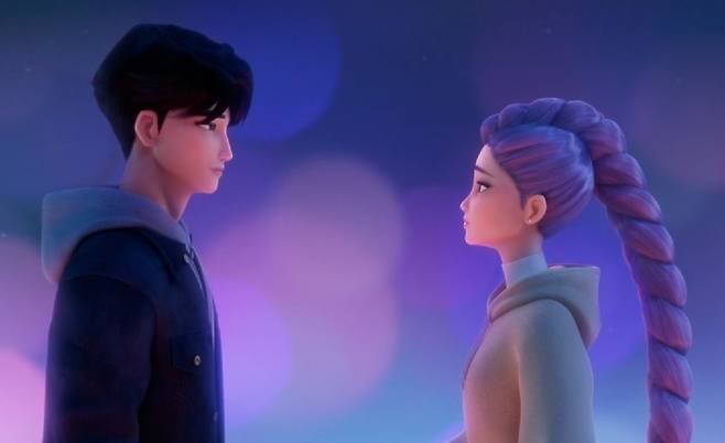 Jinu (left) and Rumi in "KPop Demon Hunters" (Netflix)