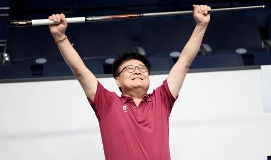 우승의 기쁨을 세리머니로 표현한 김무순. 사진[연합뉴스]