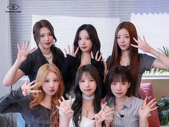 퍼플키스가 9개월 만에 두 번째 싱글 '아이 미스 마이…'로 돌아왔다. 퍼플키스 공식 트위터