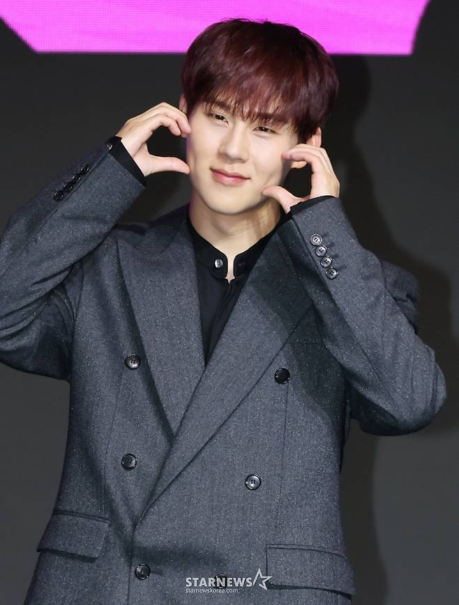 그룹 몬스타엑스(MONSTA X) 주헌이 16일 오후 서울 콘래드호텔에서 진행된 데뷔 10주년 기념 기자간담회에 참석해 포즈를 취하고 있다. /2025.07.16 /사진=이동훈 photoguy@