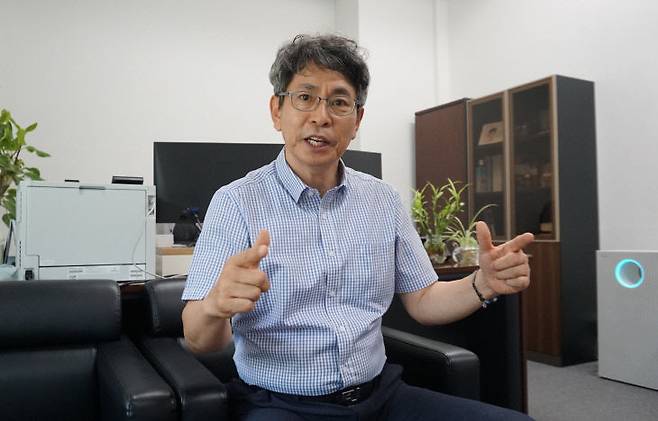 ●정우헌 대표이사는… 1967년 3월 출생. 주요 이력: 사학연금공단  전 인재경영실장.경영지원실장(1급), 전 부산센터장(2급). 주요 상훈: 2010년 사학연금공단 이사장 모범직원 표창, 2023년 국민발전유공 대통령 표창. /사진=김흥수 기자