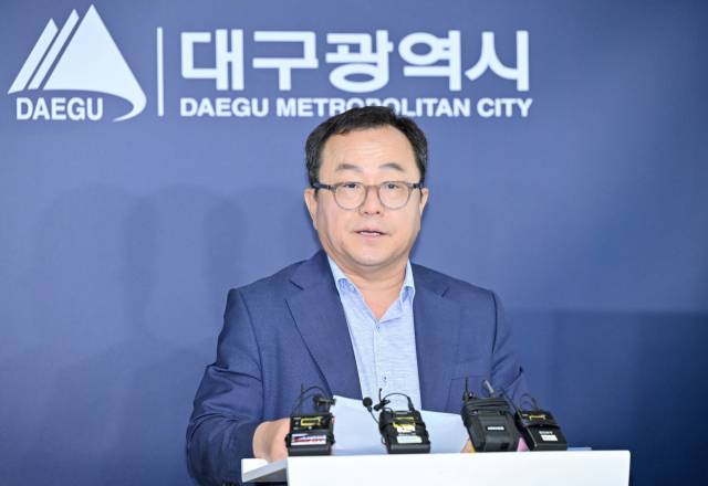 홍성주 대구시 경제부시장이 17일 오전 시청 동인청사에서