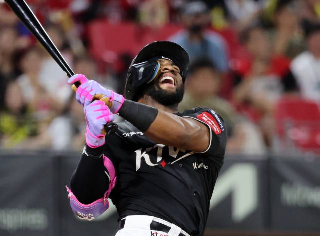 외국인 타자 첫 1000안타를 꿈꾸는 KT 위즈의 멜 로하스. 연합뉴스