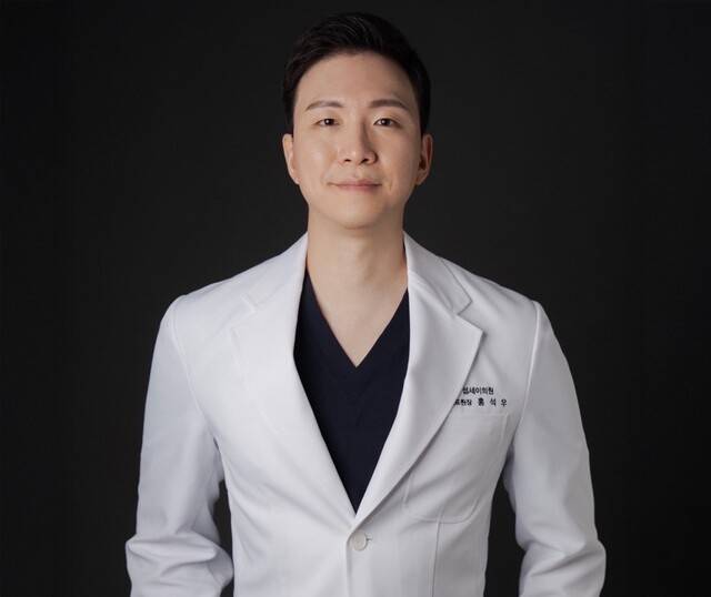 홍석우 원장ㅣ출처: 섬세이의원