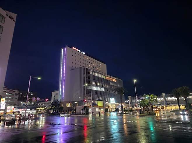 7fed8273b58569f751ee8fe04380757384e687f7d3a5211fde3b4e796d92dbb7