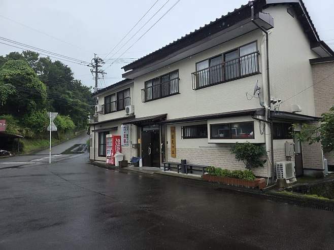 7fed8273b58569f451ee81e7438377732effcba930942ab132eae6ce01ff2f74